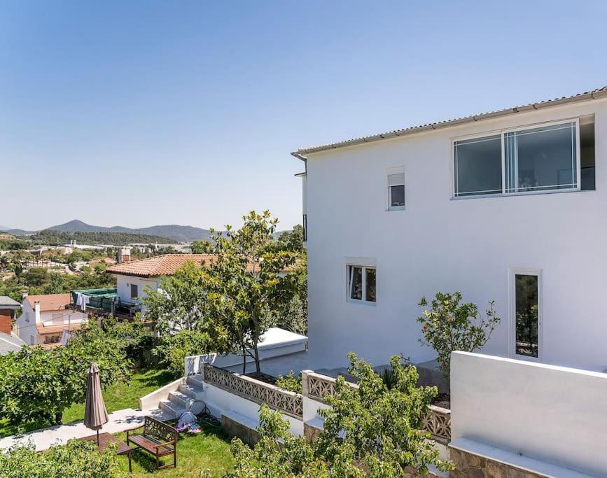 切尔韦洛20 Min From Bcn- Charming House W/ Pool & Bbq Area别墅 外观 照片